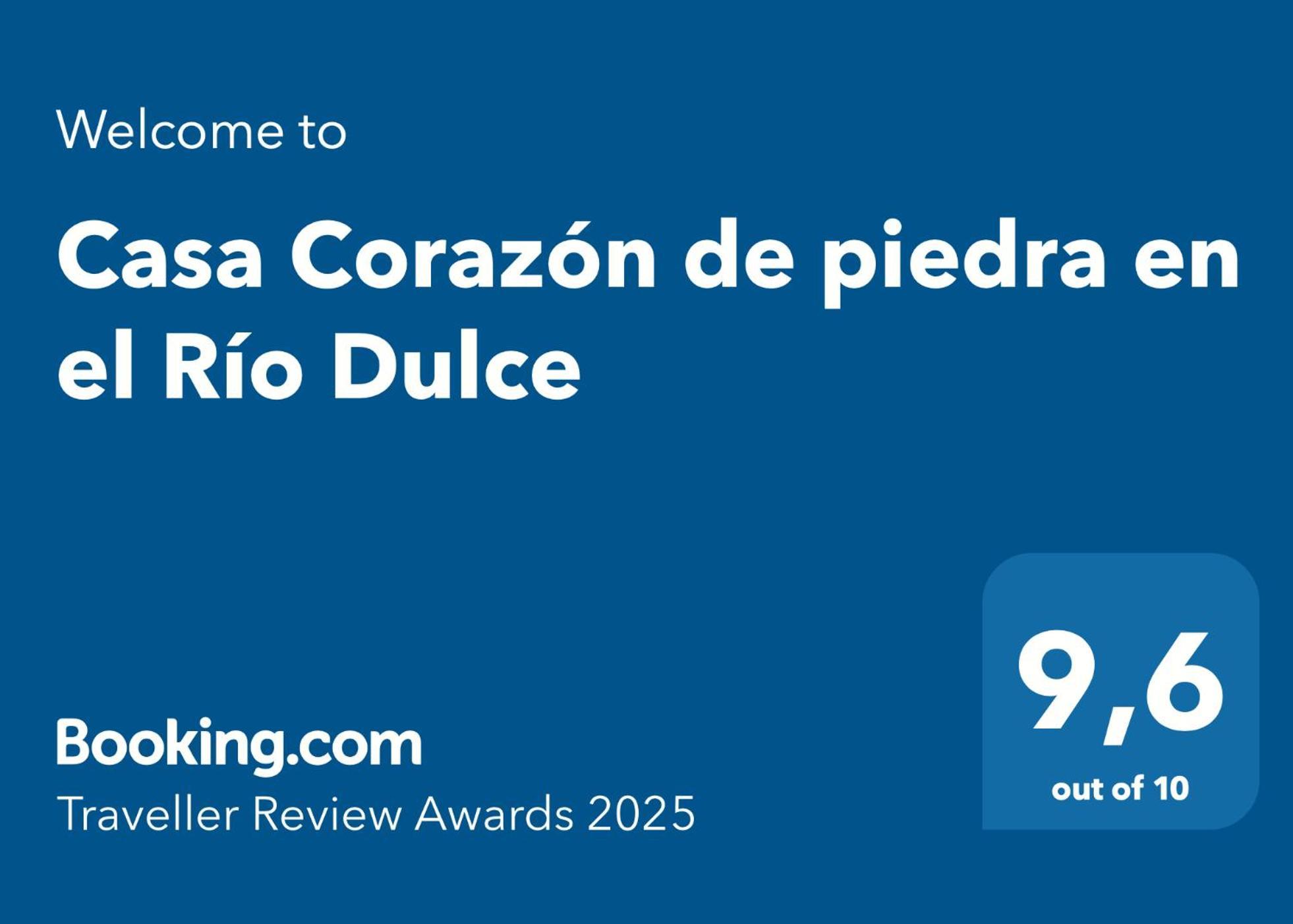 בית הארחה Aragosa 	Casa Corazon De Piedra En El Rio Dulce מראה חיצוני תמונה